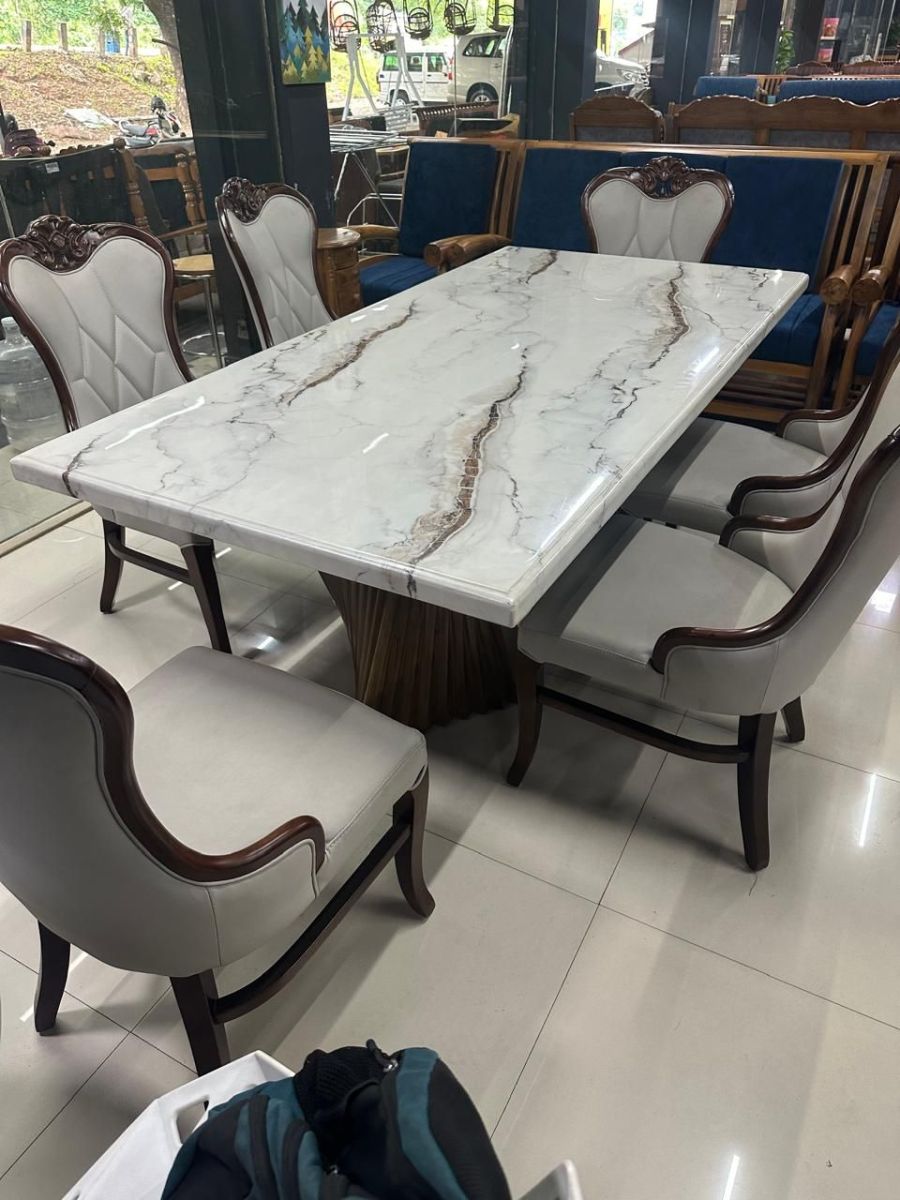 Đá hoa cương mặt bàn