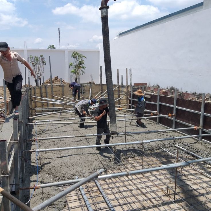Thi công hồ bơi gia đình âm đất tại Bình Chánh TP HCM - Anh Tuấn Group