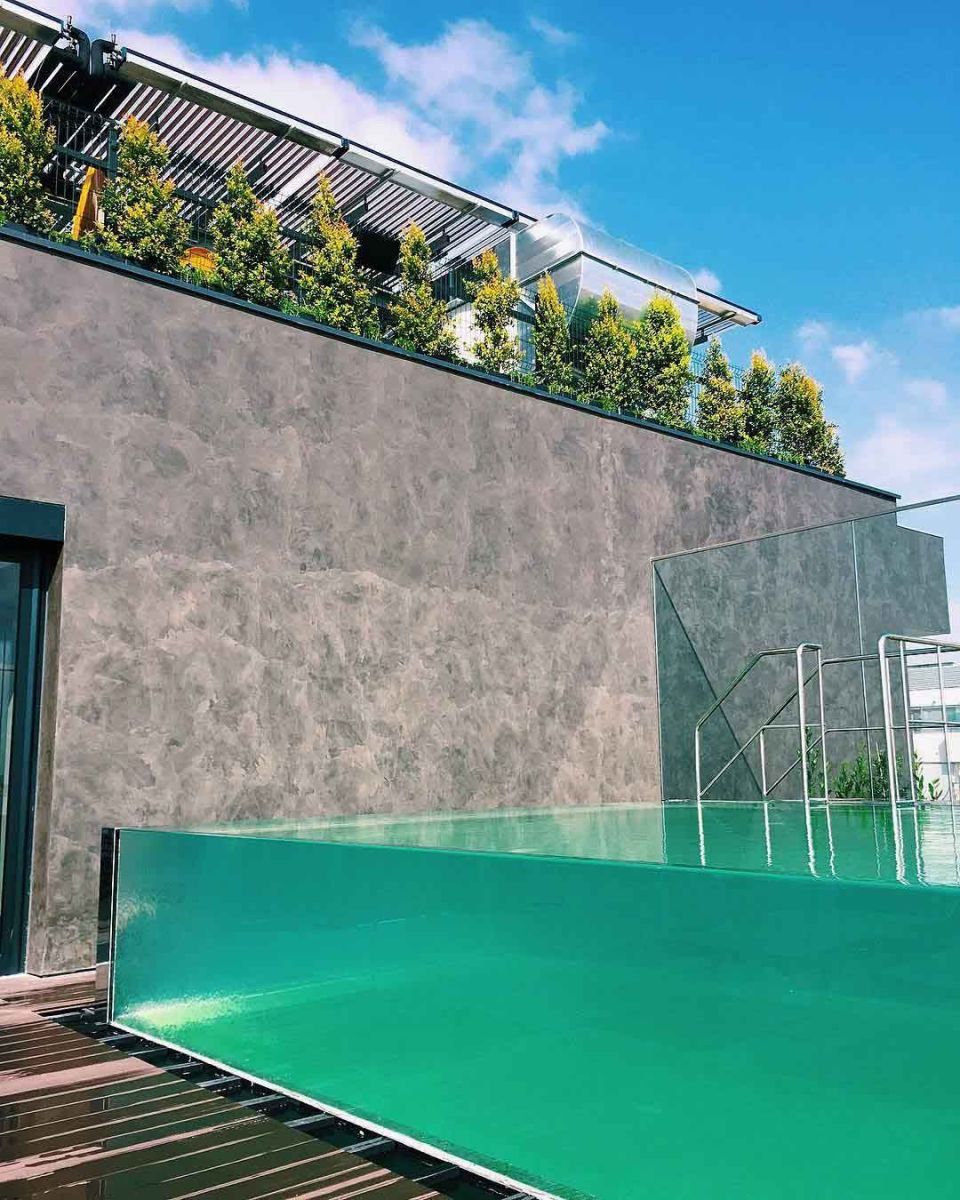 Hồ bơi kính biệt thự tại Tân Bình TP HCM