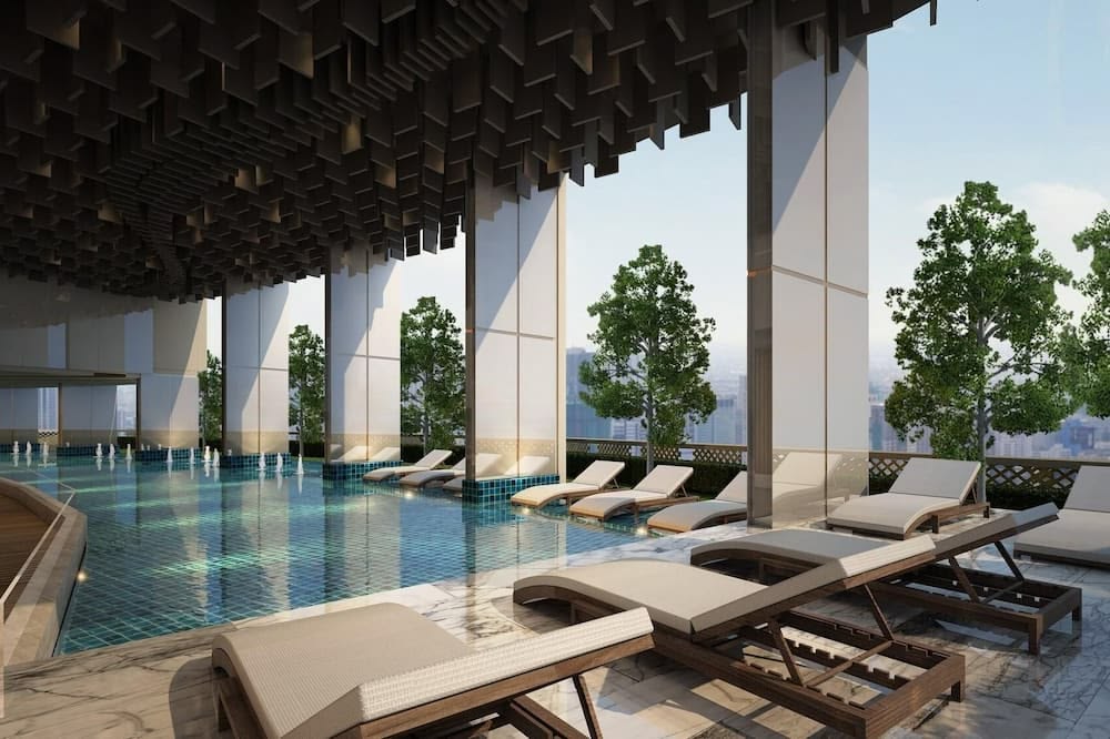 Hồ bơi kết hợp khu vực thư giãn, lounge tại Bình Chánh TP HCM