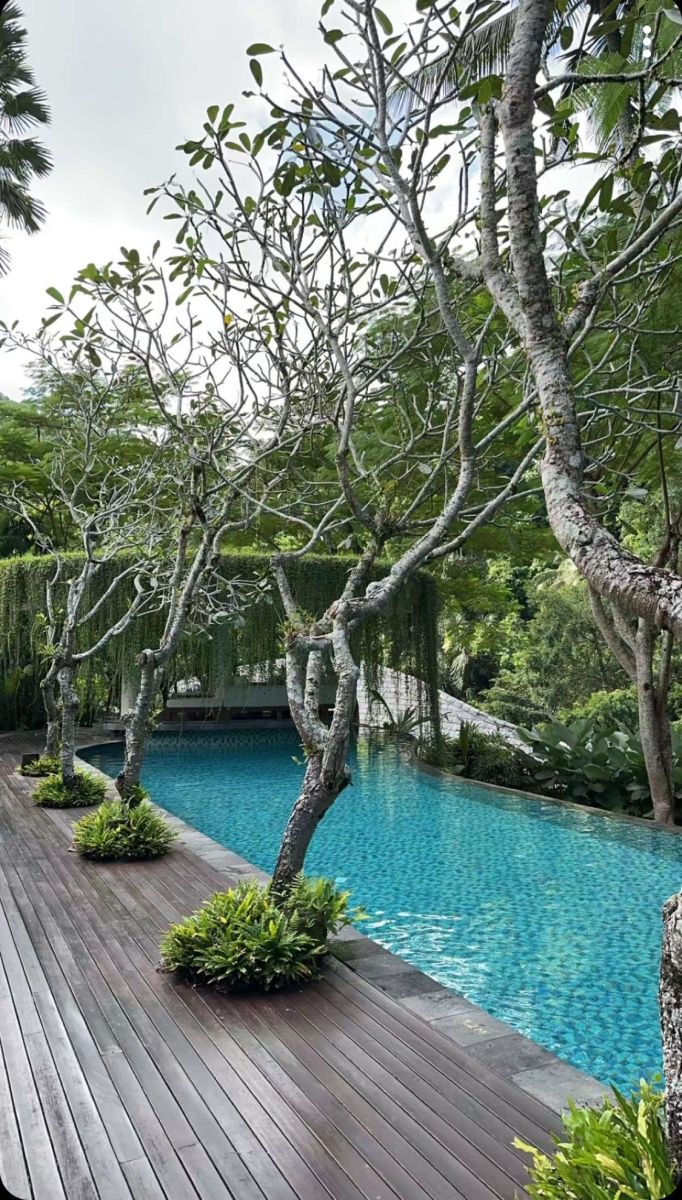 hồ bơi khách sạn sân vườn tại Bình Chánh TP HCM đã thi công bởi Anh Tuấn Group