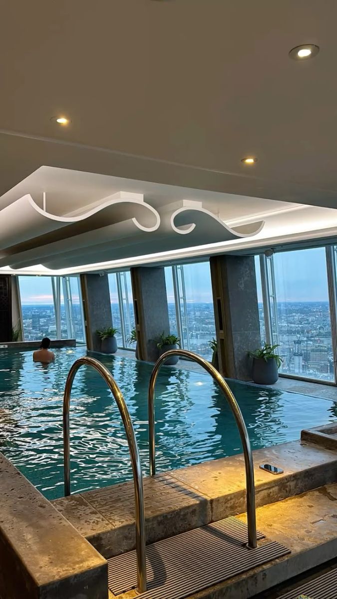Thi công hồ bơi khách sạn tại Tân Bình TP HCM