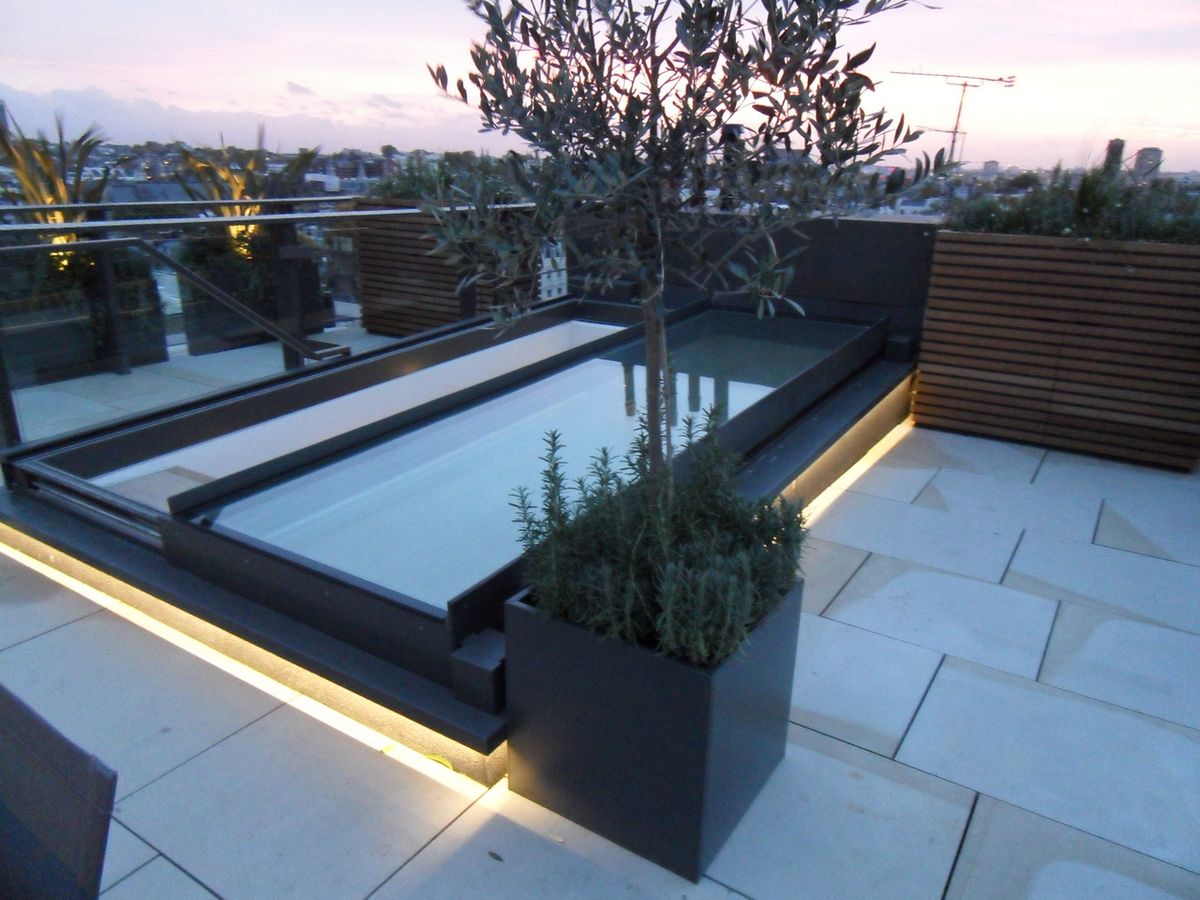 báo giá mái kính cường lực quận 10