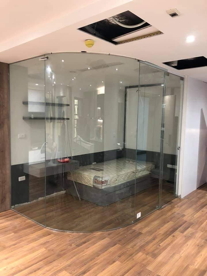 Vách kính phòng ngủ quận 1