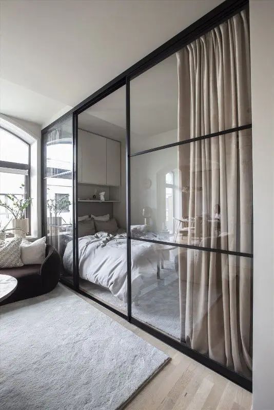 vách kính cường lực phòng ngủ Thủ Đức TP HCM