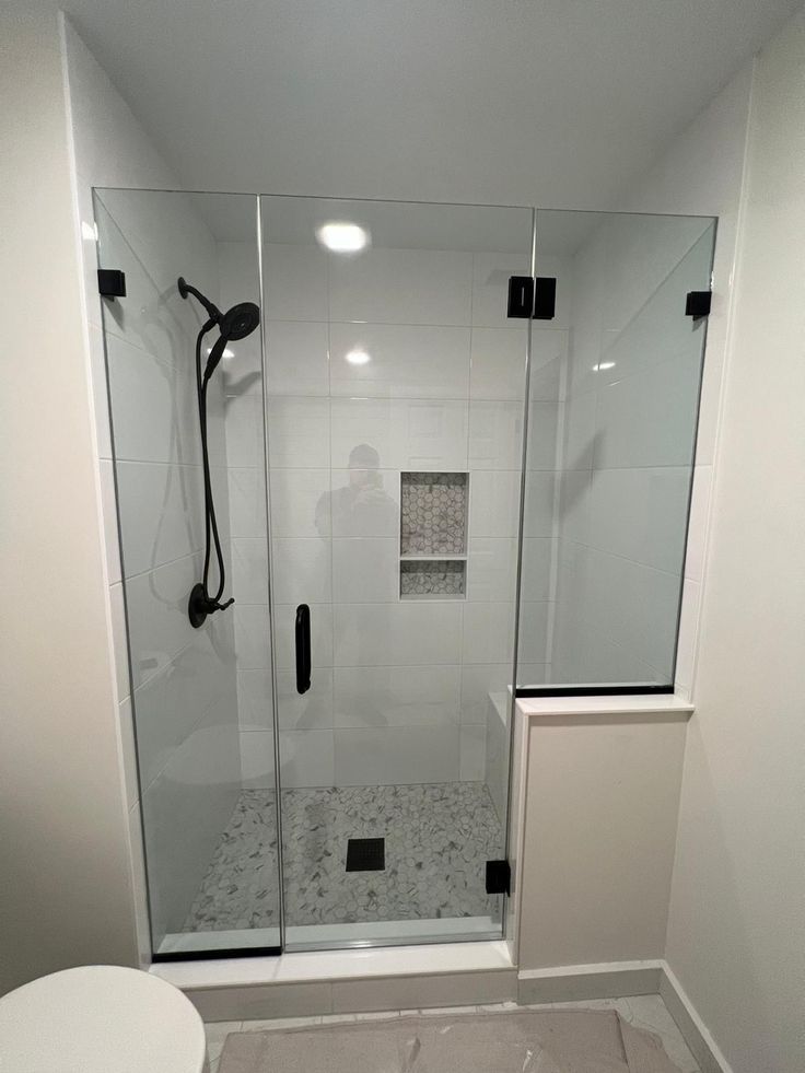 vách kính phòng tắm Cần Giờ 