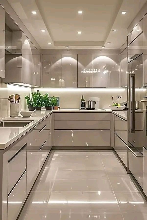 Thi công kính ốp bếp quận 2 TP HCM
