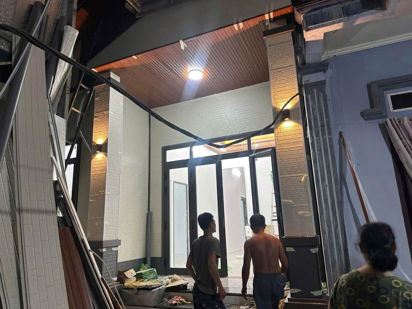 căn nhà lắp ghép panel 2 phòng ngủ của Anh Tuấn Group tại Bình Dương đang thi công