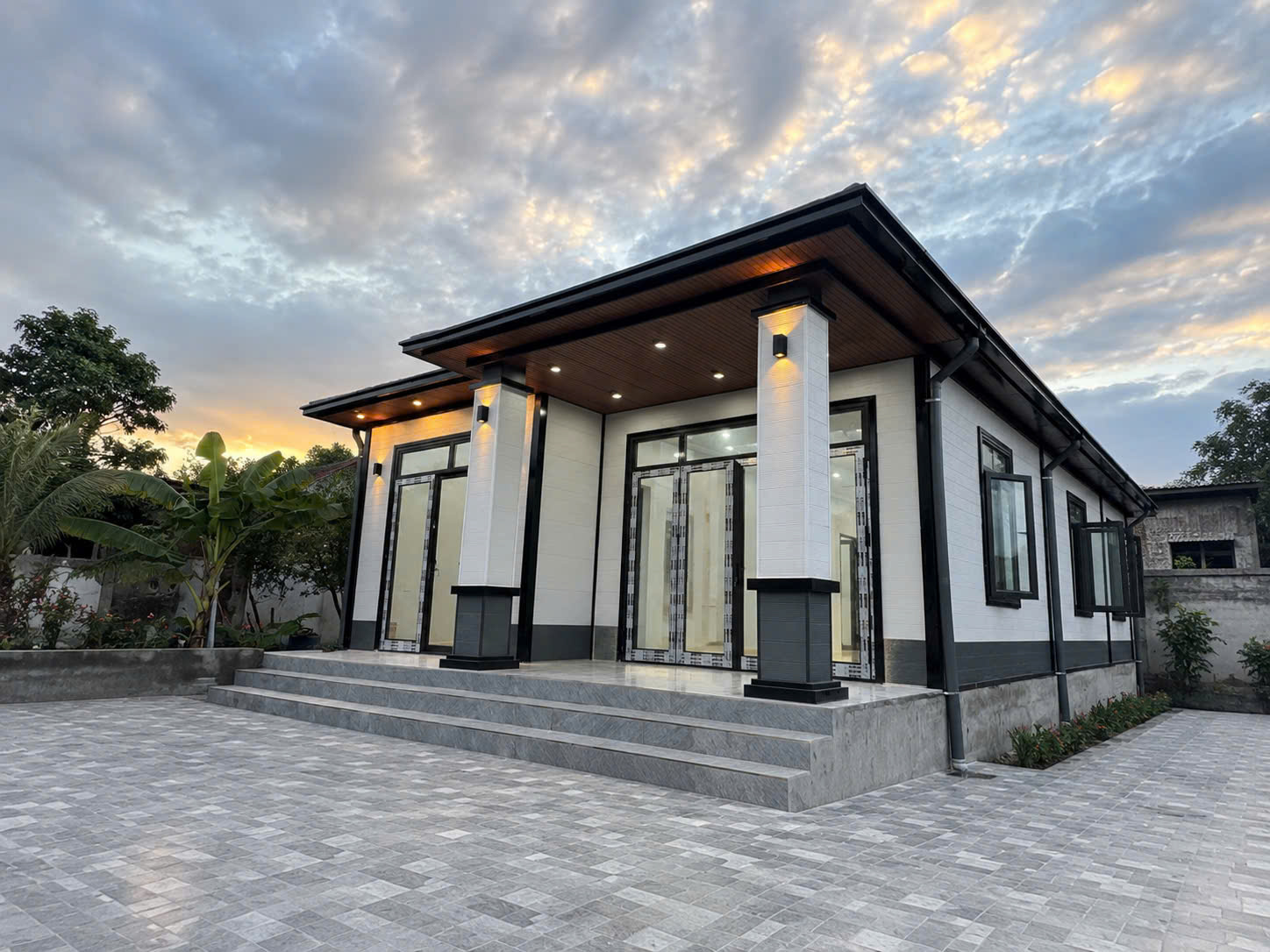 Anh Tuấn Group đã hoàn thiện căn nhà vườn lắp ghép panel tại Bạc Liêu