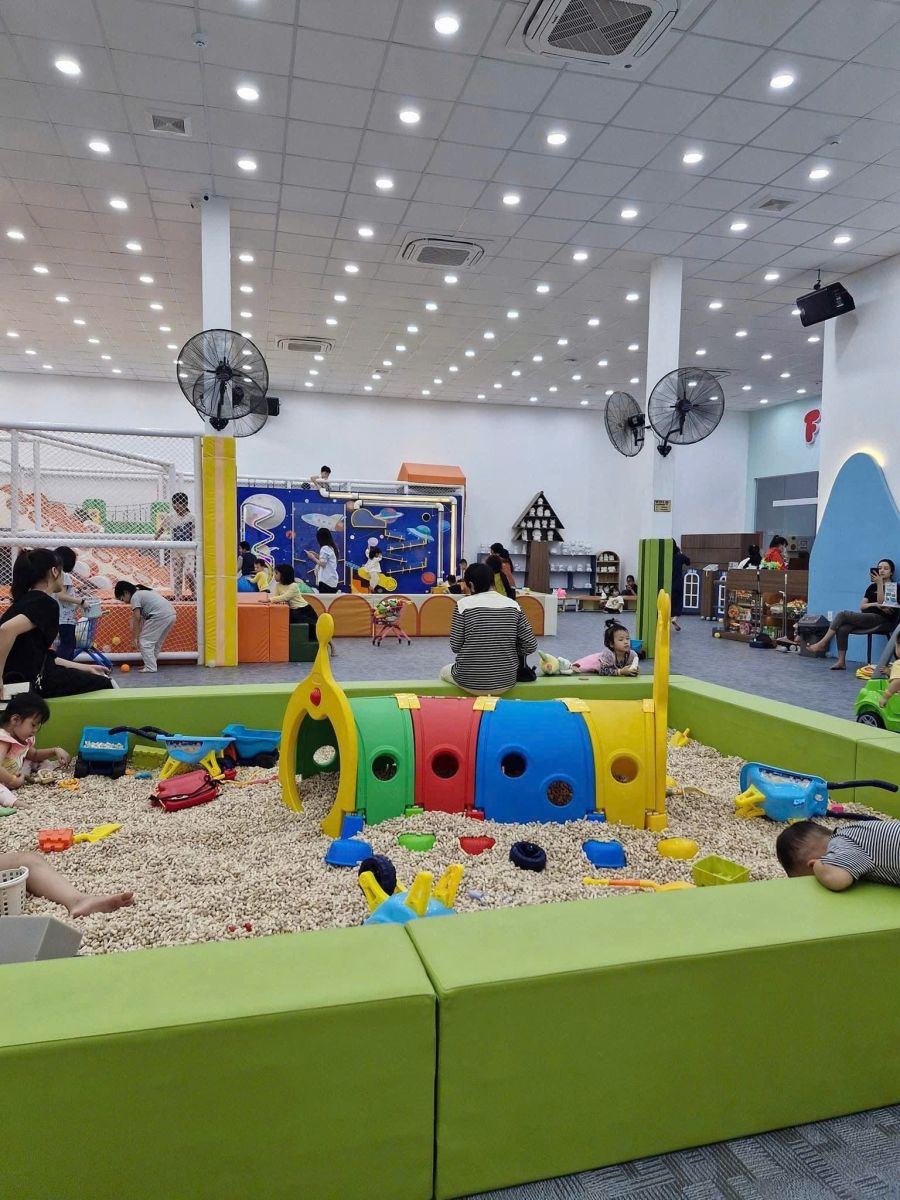 thiết kế thi công khu vui chơi trẻ em 
