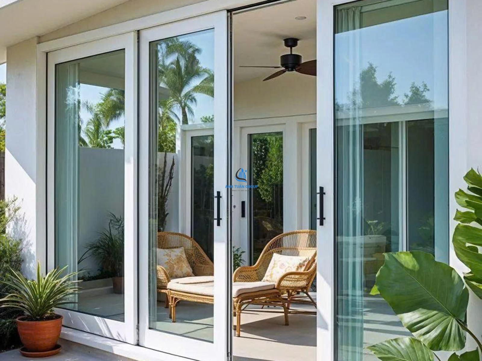 Thi công kính cường lực tại quận 6 TP HCM
