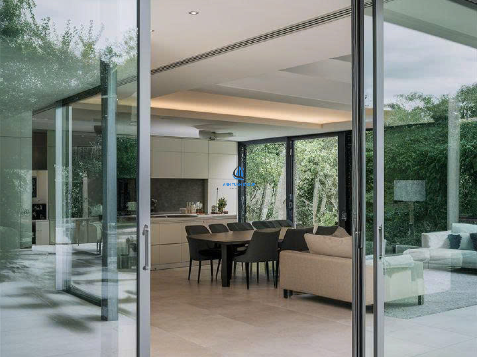 Thi công cửa kính cường lực quận Gò Vấp TP HCM