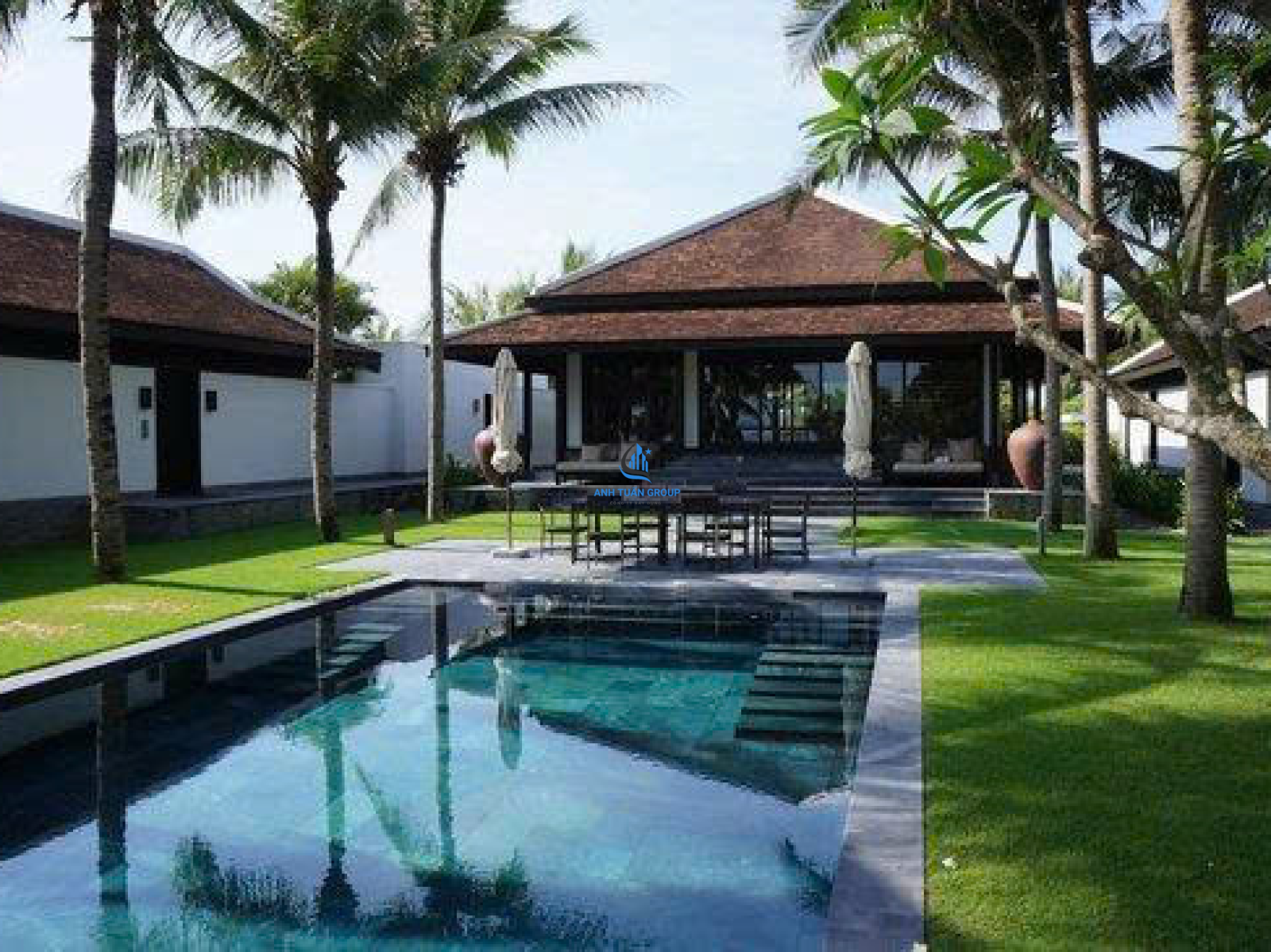 Hồ bơi khách sạn tại Bình Thạnh TP HCM