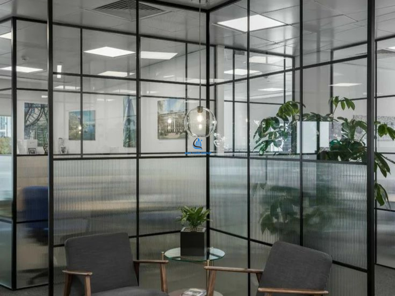 Vách ngăn kính cường lực tại Thủ Đức TP HCM