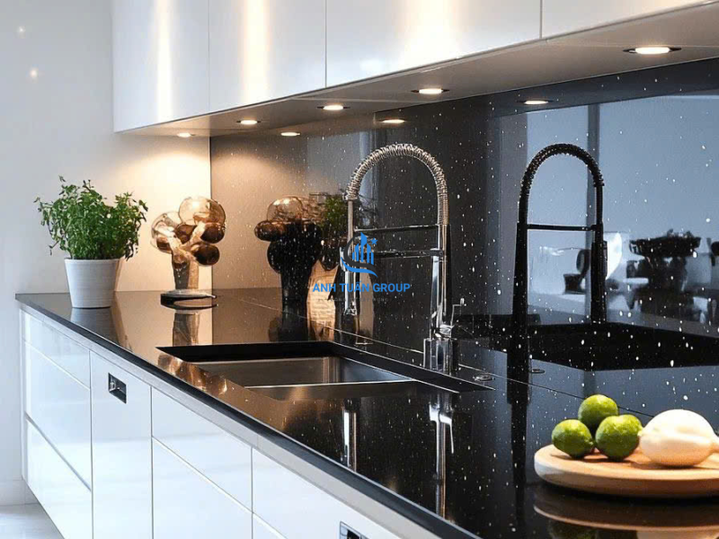 Thi công kính ốp bếp quận 2 TP HCM