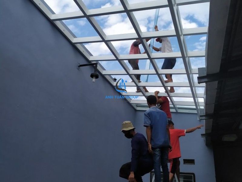 Mái kính cường lực quận 12 TP HCM