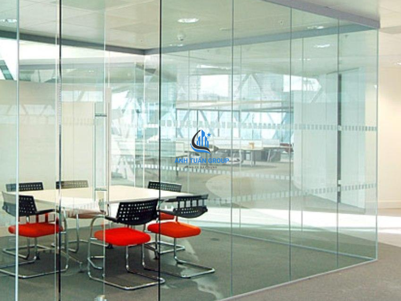 Vách Kính Phòng Họp Tại HCM 